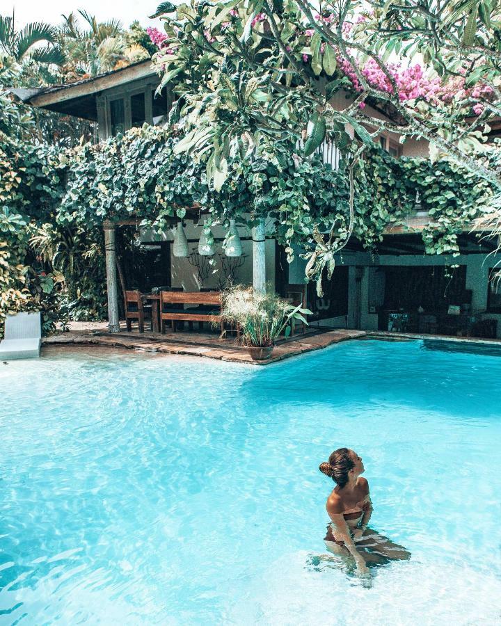 Villa Istimewa Seminyak Exterior foto