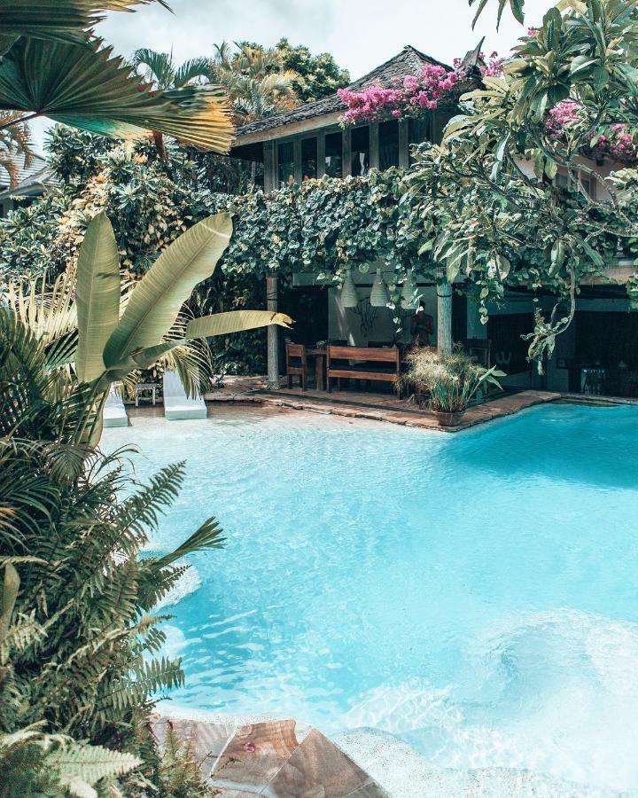 Villa Istimewa Seminyak Exterior foto